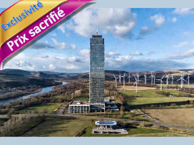 Tour d’habitation 50 étages 21 500 m² hab. à vendre sur 40 ha en Montagne Bourbonnaise (03)